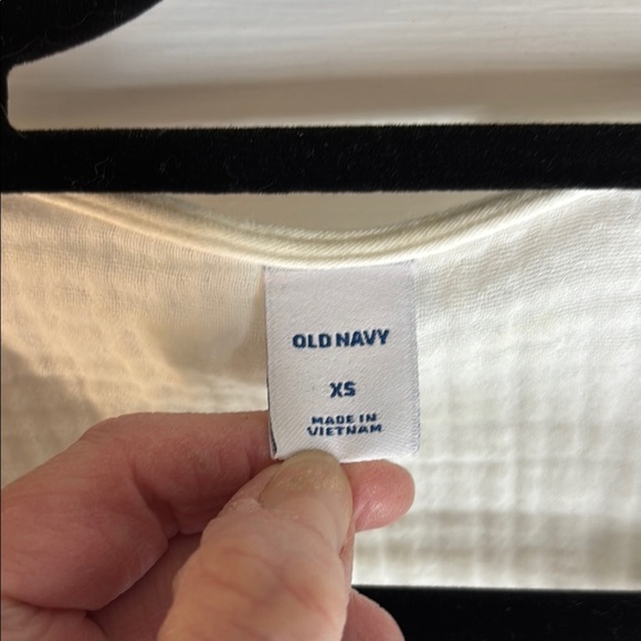 Old Navy White Wrap Top Extra Small XS - Picture 3 of 10